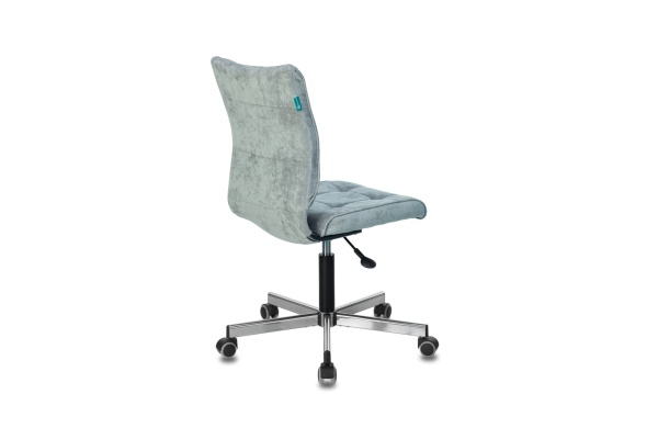 Кресло офисное Бюрократ CH-330M Light-28 серо-голубое